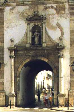Arco da Vila Arco da Vila